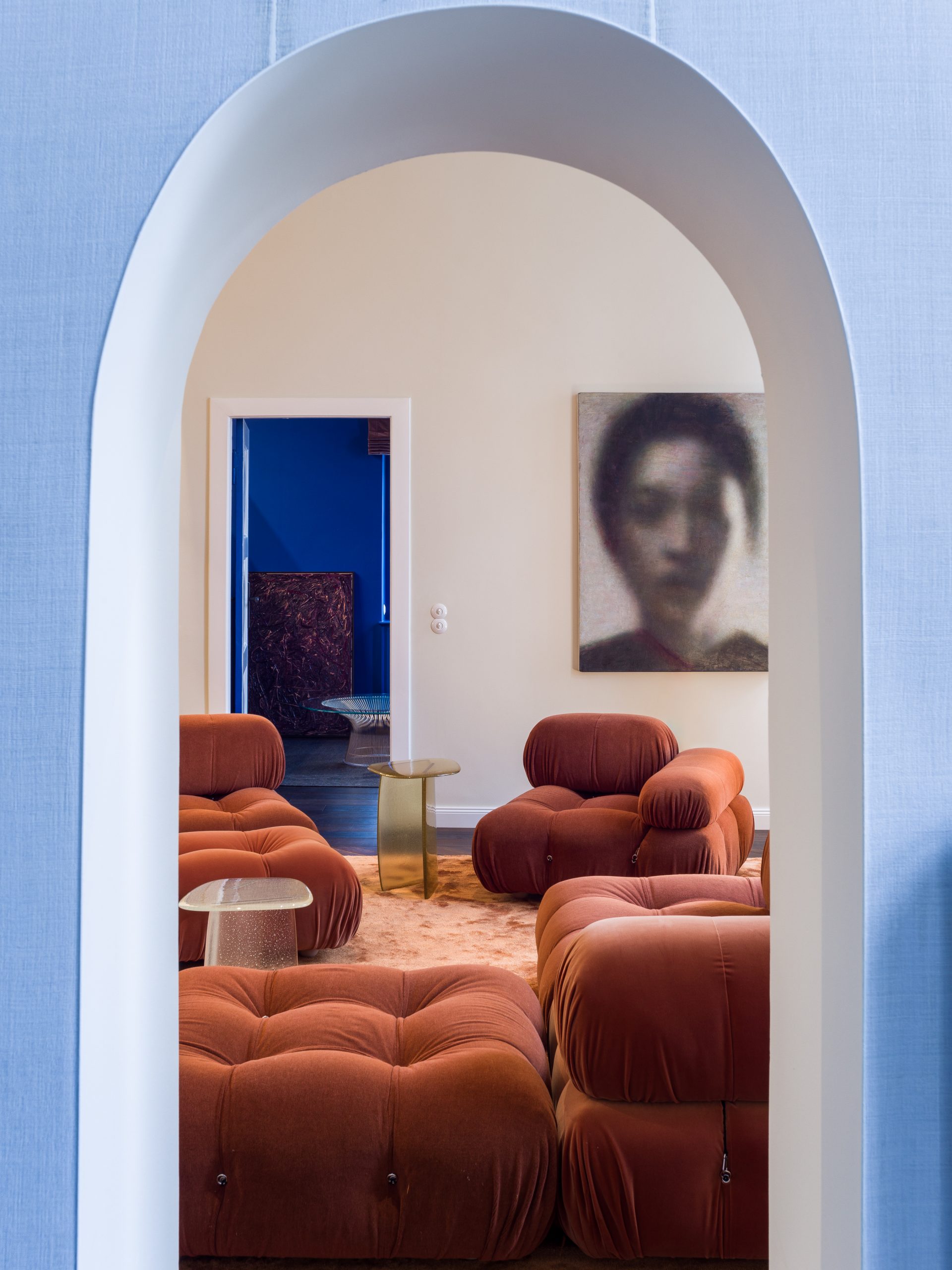 Living room Apartment T designed by Pournoir